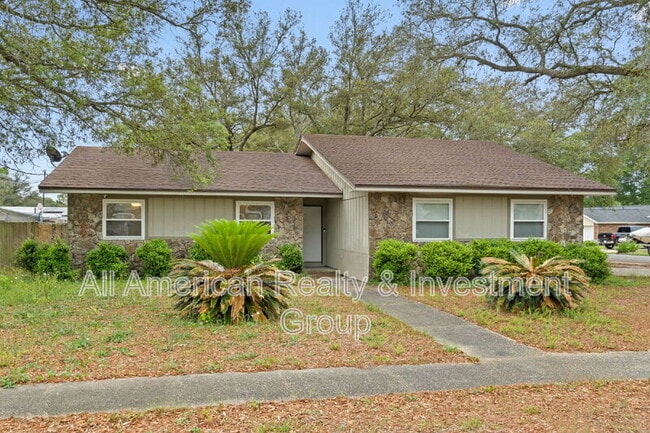717 Clark Dr