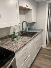 179 Longview Ave, Unit B in Fairfield, CT - Building Photo - Building Photo