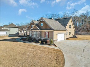 212 Blue Point Pkwy in Fayetteville, GA - Building Photo - Building Photo