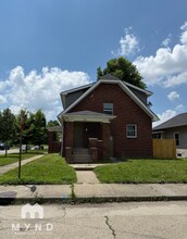 1724 Woodlawn Ave in Indianapolis, IN - Building Photo - Building Photo