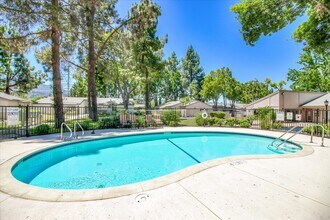 Village Green Apartments in San Jose, CA - Building Photo - Building Photo