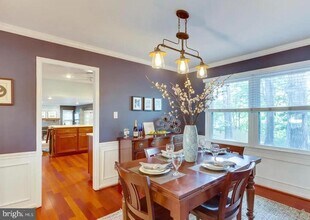 6229 Gentle Ln in Alexandria, VA - Foto de edificio - Building Photo