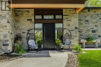 8 Headlands Way in Leeds and The Thousand Islands, ON - Building Photo - Building Photo