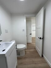 1747 NE 147th St in Shoreline, WA - Building Photo - Building Photo