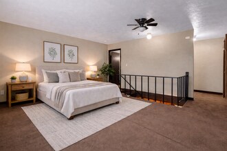 2483-2539-2539 Courtright Rd in Columbus, OH - Building Photo - Building Photo