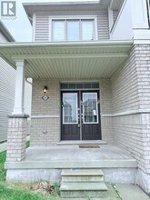 8394 Elderberry Dr in Niagara Falls, ON - Building Photo - Building Photo