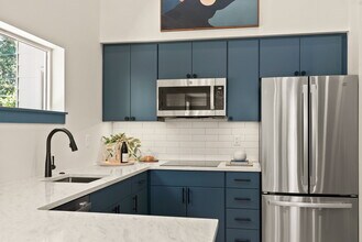 960 NE Norton Ave in Bend, OR - Building Photo - Building Photo