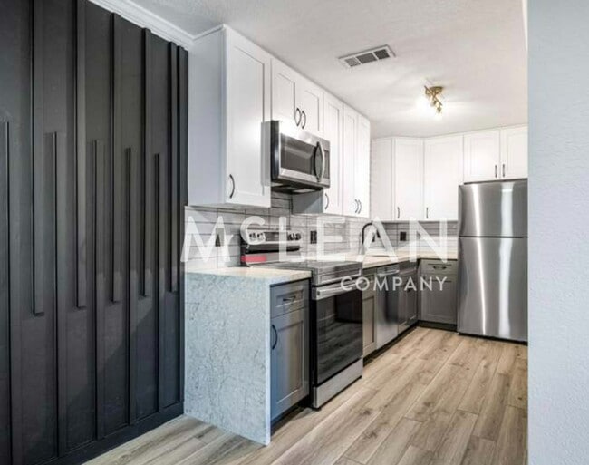 property at 2809 N Los Felices Rd