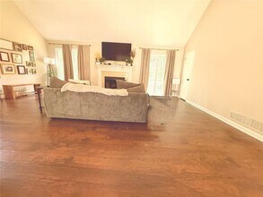 419 Etowah Valley Way in Woodstock, GA - Building Photo - Building Photo