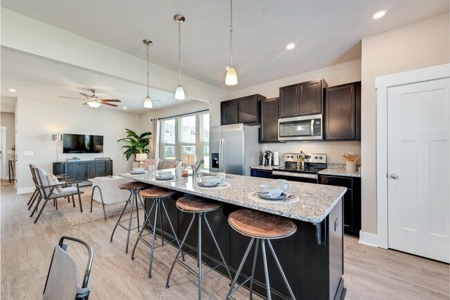 Covey Homes Addison in Spartanburg, SC - Building Photo - Building Photo