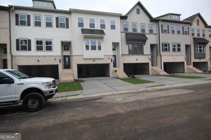 501 Stagecoach Bnd SE in Smyrna, GA - Building Photo