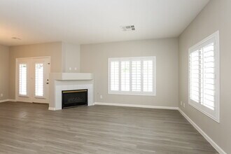 8480 Antique Cameo Ave in Las Vegas, NV - Building Photo - Building Photo
