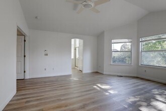1460 Foxtail Dr in Broomfield, CO - Building Photo - Building Photo