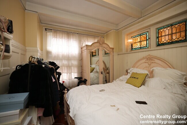 306 Commonwealth Ave, Unit 2