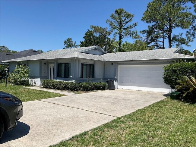 7 Warren Pl in Palm Coast, FL - Foto de edificio - Building Photo