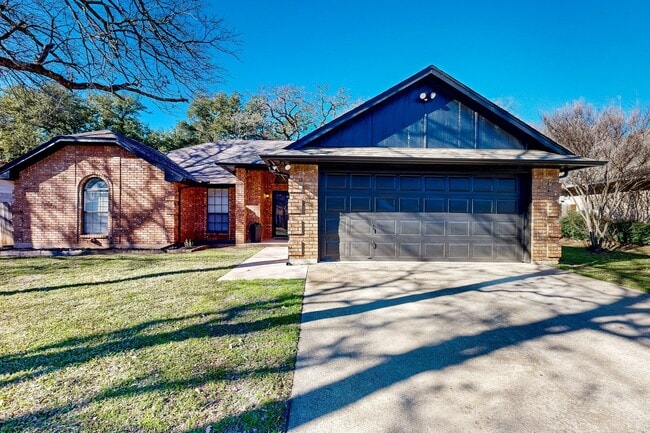 property at 941 Lakeridge Dr