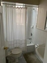 8706 3rd Ave, Unit 2nd rear in Brooklyn, NY - Building Photo - Building Photo