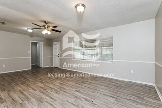 422 Queen Marie Ln in Jackson, MS - Building Photo - Building Photo