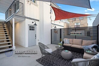 222 3rd St. in Huntington Beach, CA - Foto de edificio - Building Photo
