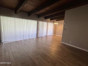 15000 Ashford St in Horizon City, TX - Building Photo - Building Photo