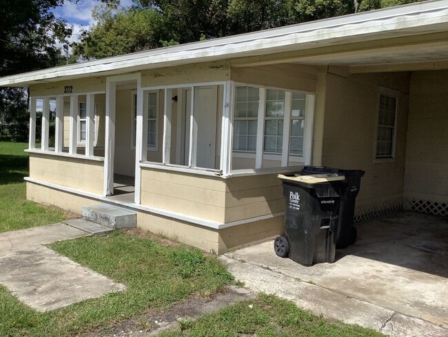 2712 Vermont Ave in Lakeland, FL - Building Photo - Building Photo