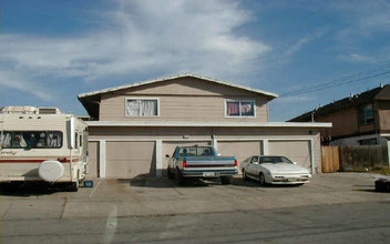 27140 Belvedere Ct in Hayward, CA - Building Photo - Building Photo