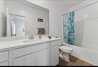 3700 Canis Minor Ln in Henderson, NV - Building Photo - Building Photo