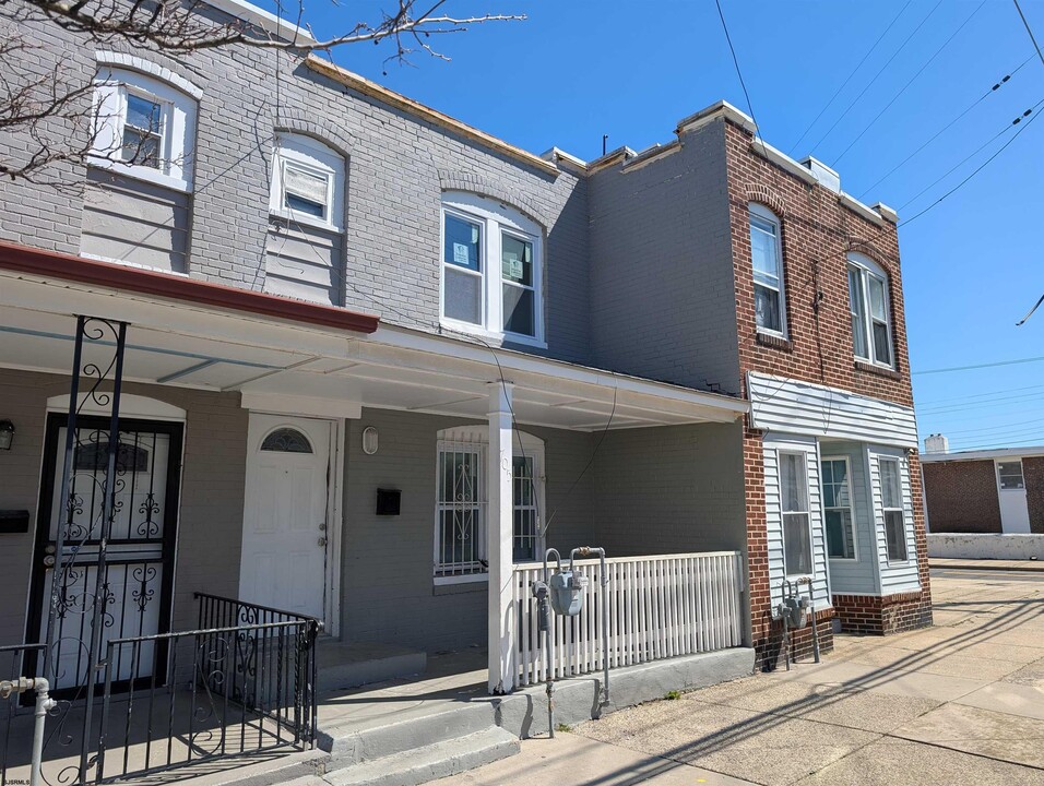 705 N Ohio Ave in Atlantic City, NJ - Building Photo