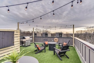 738 Douglas Ave in Nashville, TN - Building Photo - Building Photo