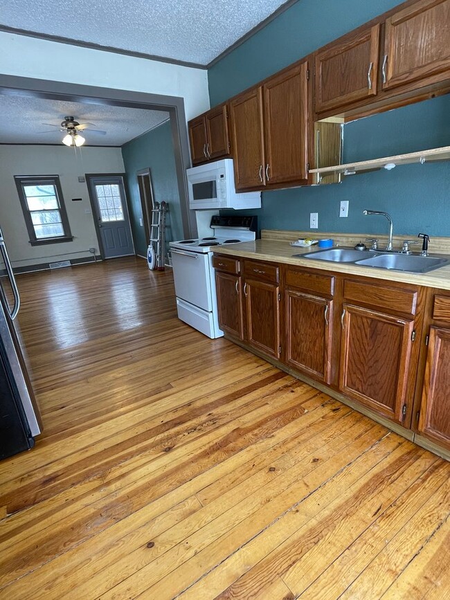 property at 2003 Red Dale Dr