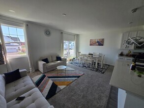 4277 Chelsea Mnr Cir in Aurora, IL - Building Photo - Building Photo