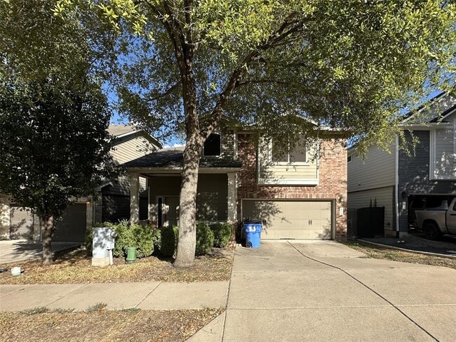 10214 Maydelle Dr in Austin, TX - Building Photo - Building Photo