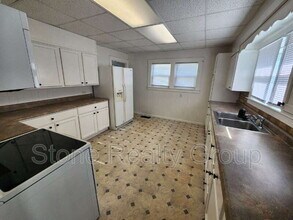 1812 S 11th St in Terre Haute, IN - Building Photo - Building Photo