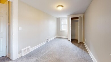 4112 Clybourne Ave in Cleveland, OH - Foto de edificio - Building Photo