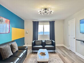 215 Piedmont Ave NE in Atlanta, GA - Building Photo - Building Photo