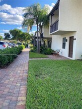 721 SE 1st Way in Deerfield Beach, FL - Building Photo - Building Photo
