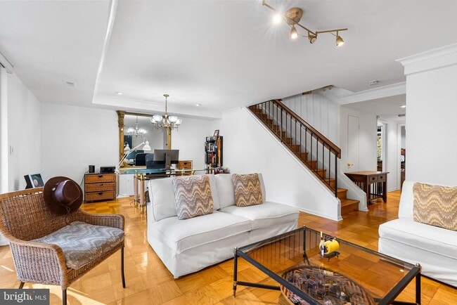 110 Cross Keys Rd in Baltimore, MD - Building Photo - Building Photo