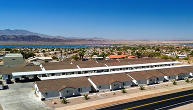 2060 Swanson Ave in Lake Havasu City, AZ - Foto de edificio - Building Photo