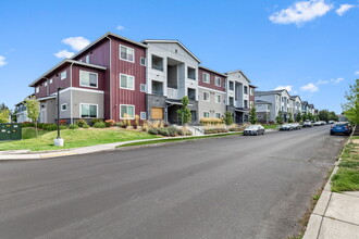 The Reserves at Pilot Butte - Phase 1 & 2 in Bend, OR - Foto de edificio - Building Photo