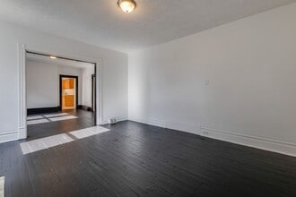 2216 Arlington Ave in Pittsburgh, PA - Building Photo - Building Photo