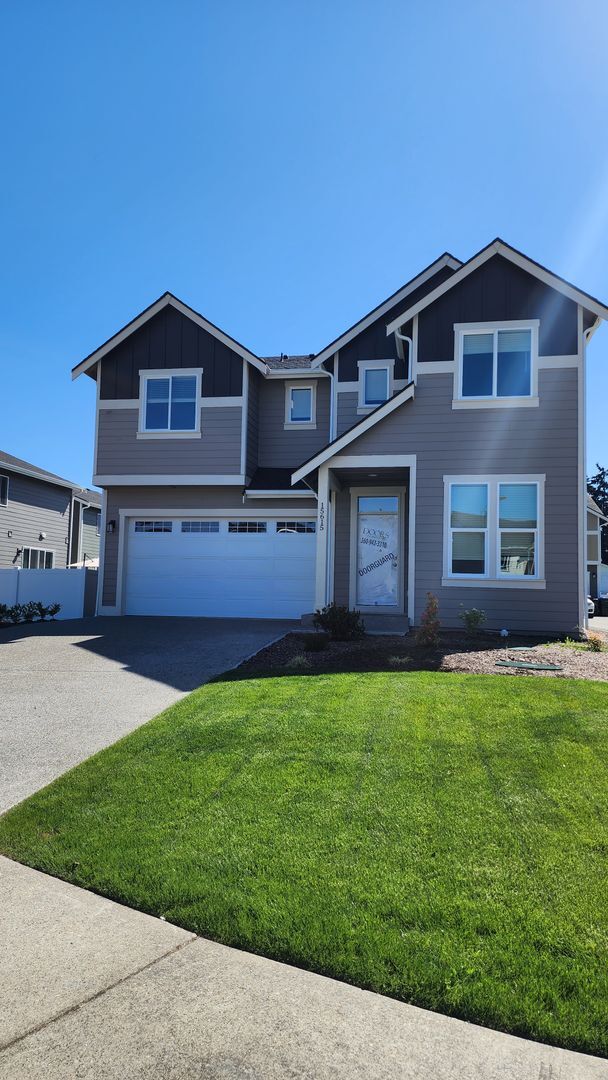 property at 15615 View Dr Ct SE