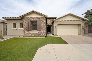 1424 E Pedro Rd in Phoenix, AZ - Building Photo