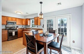 209 Sinclair Ave in Lanoka Harbor, NJ - Building Photo - Building Photo