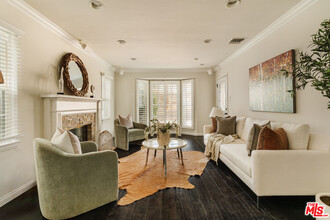 14204 Hortense St in Los Angeles, CA - Building Photo - Building Photo