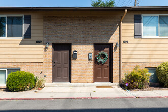 Bristle Pines Apartments in Salt Lake City, UT - Building Photo - Building Photo