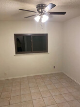 Room in House on Brent Terrace in Live Oak, TX - Building Photo - Building Photo