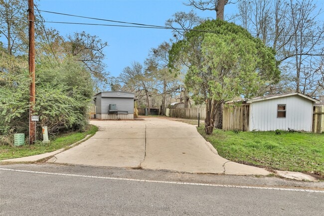 5470 Whipporwill Rd in Conroe, TX - Building Photo - Building Photo