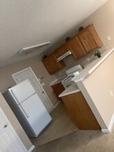 7234 April Ct in Morrow, GA - Foto de edificio - Building Photo