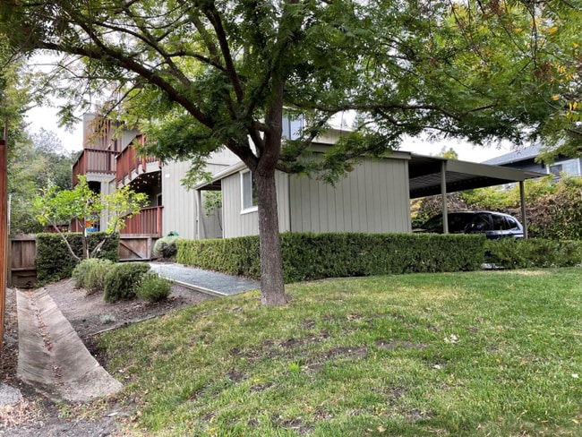 property at 2115 Overlook Dr
