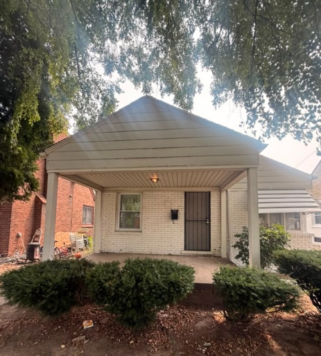 property at 12410 Duchess St